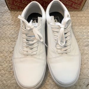 Lowtop Leather White Vans